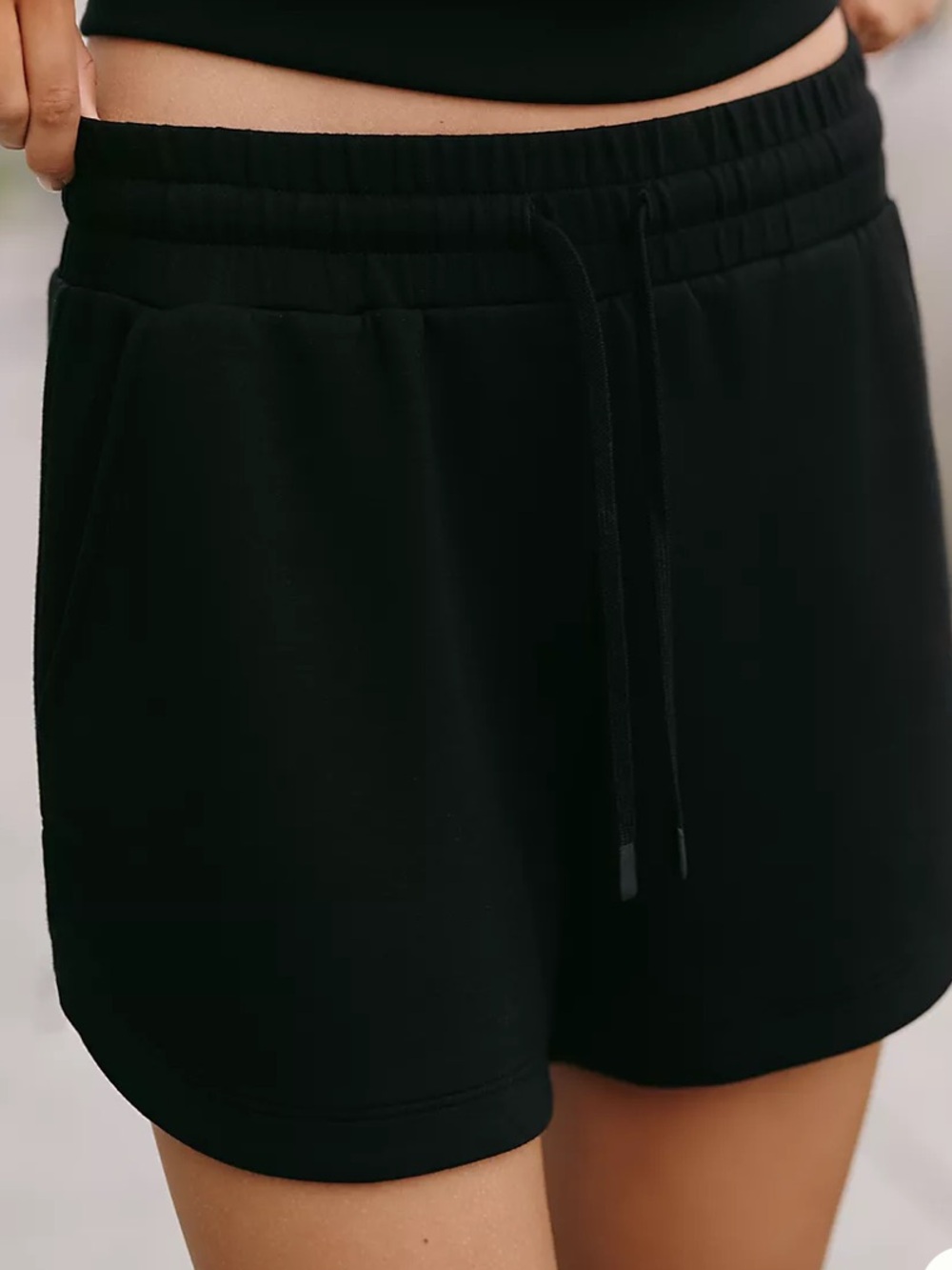 VARLEY BLACK KNIT SHORTS- size XS